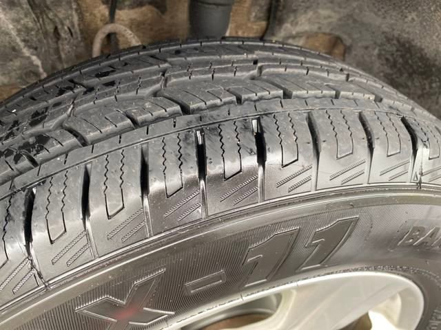 Used 2020 Toyota RAV4 XLE image 21