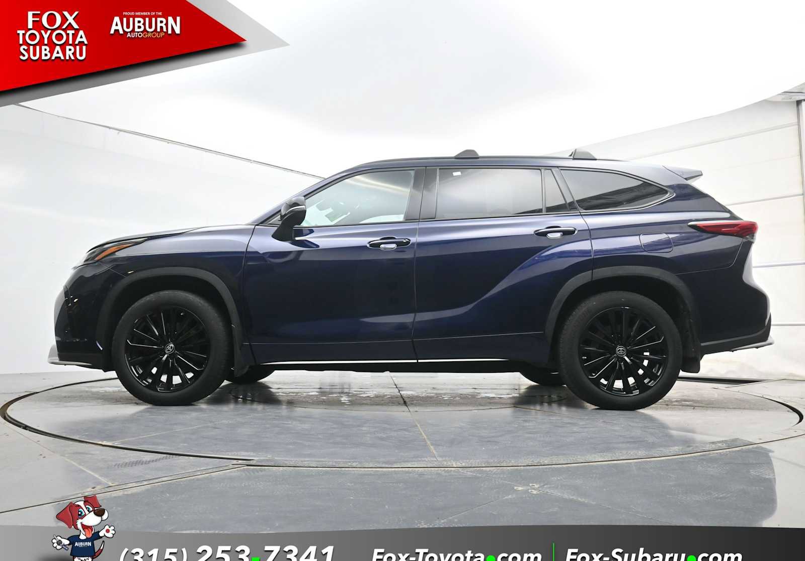 Used 2023 Toyota Highlander XSE AWD/4WD image 22