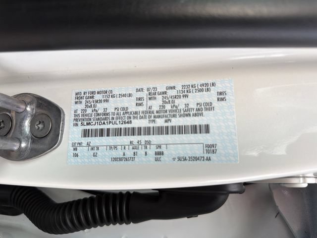 Used 2023 Lincoln Corsair AWD w/ Equipment Group 101A image 33