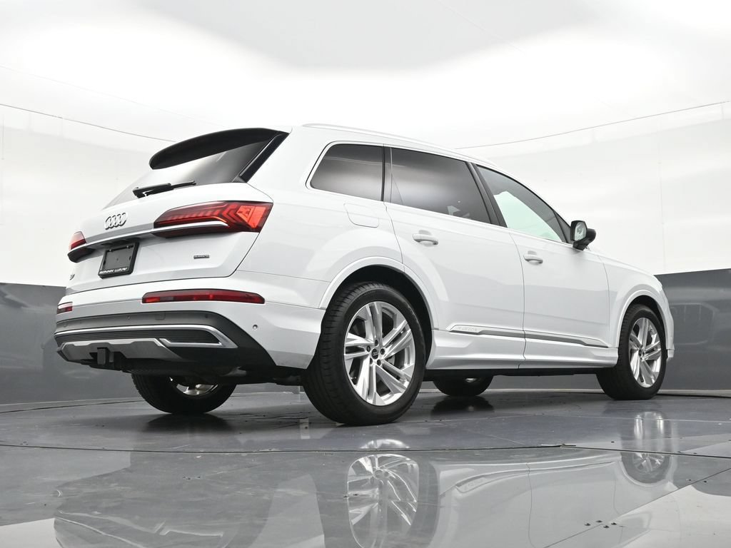 Used 2023 Audi Q7 3.0T Prestige AWD/4WD image 27