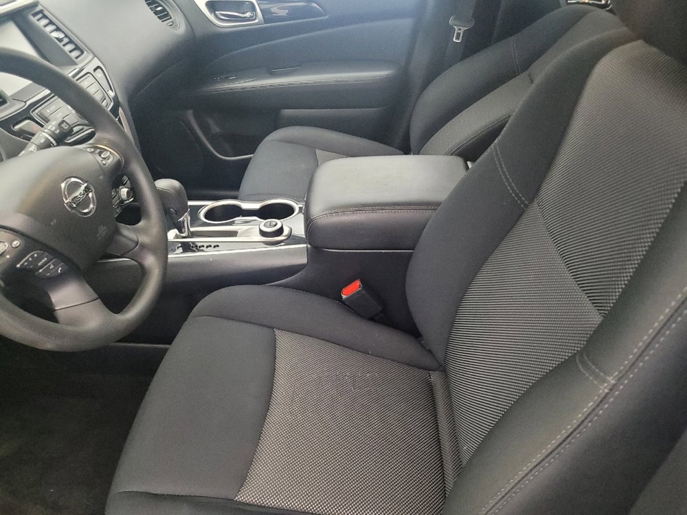 Used 2019 Nissan Pathfinder S AWD/4WD image 17