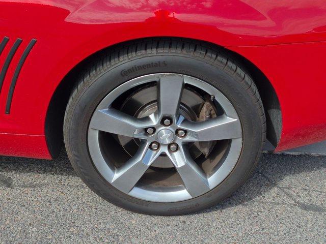 Used 2010 Chevrolet Camaro SS w/ RS Package RWD image 13