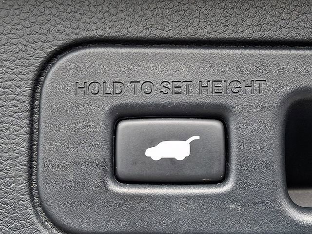 Certified 2023 Honda Pilot Touring image 29