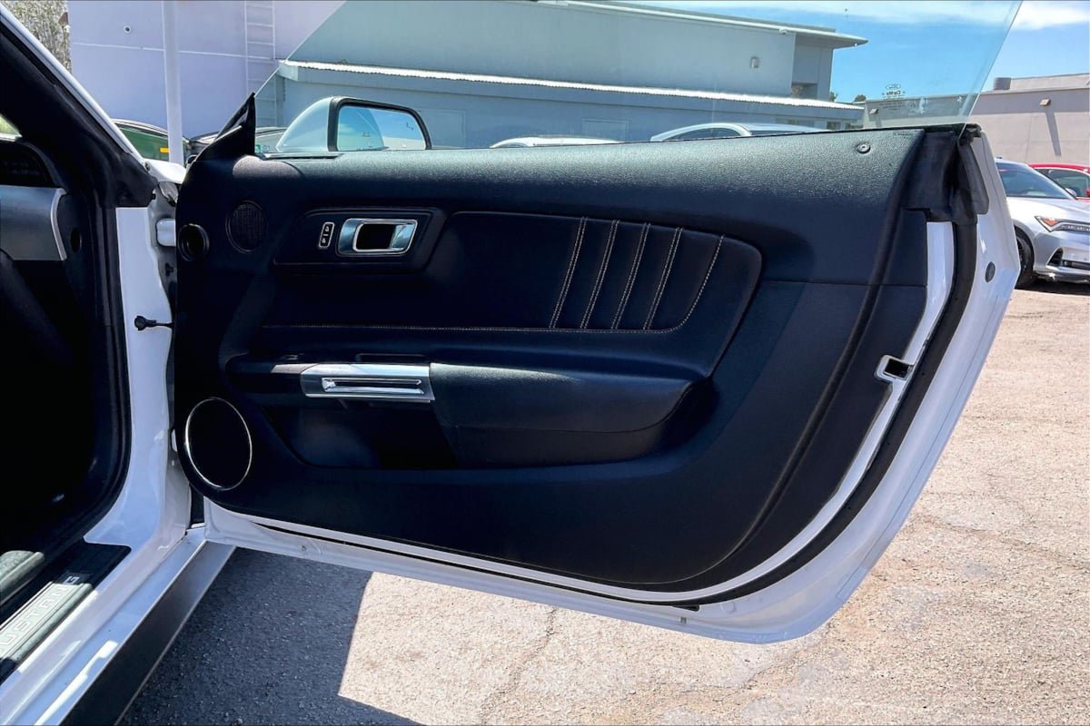 Used 2023 Ford Mustang Premium RWD image 21