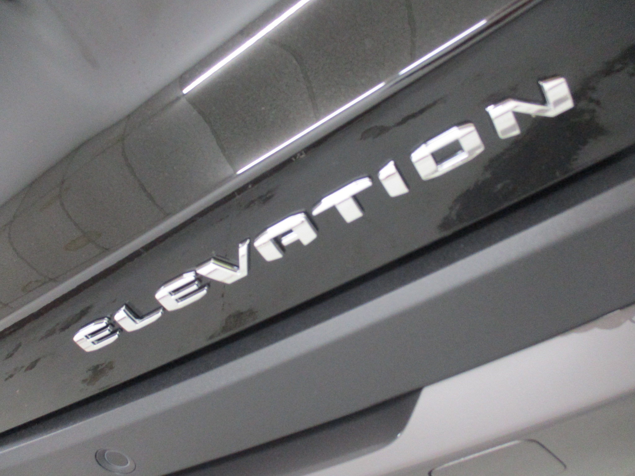 New 2026 GMC Terrain Elevation w/ Elevation Premium Package FWD image 9