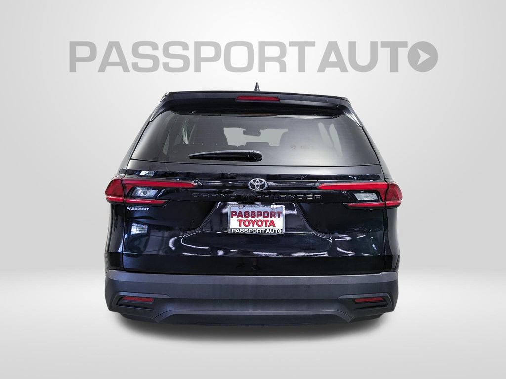 Used 2025 Toyota Grand Highlander AWD image 7