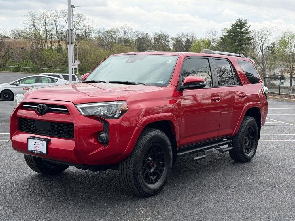 Used 2021 Toyota 4Runner SR5 Premium w/ Moonroof Package image 10