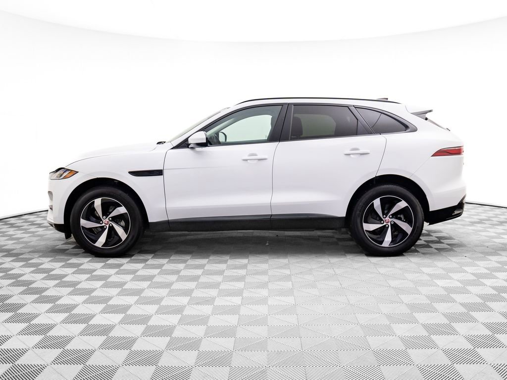 Used 2022 Jaguar F-PACE S image 2