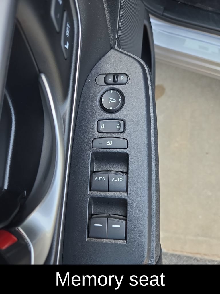 Used 2019 Honda CR-V EX-L image 12