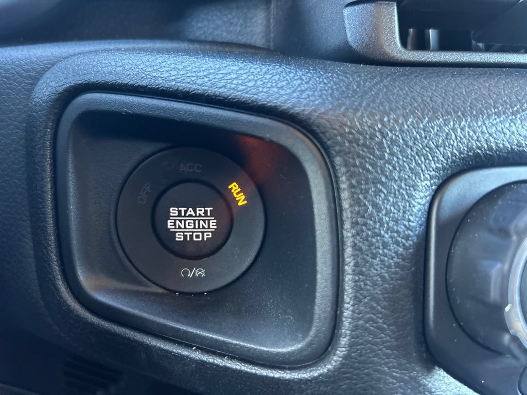 New 2026 Jeep Gladiator Sport AWD/4WD image 11