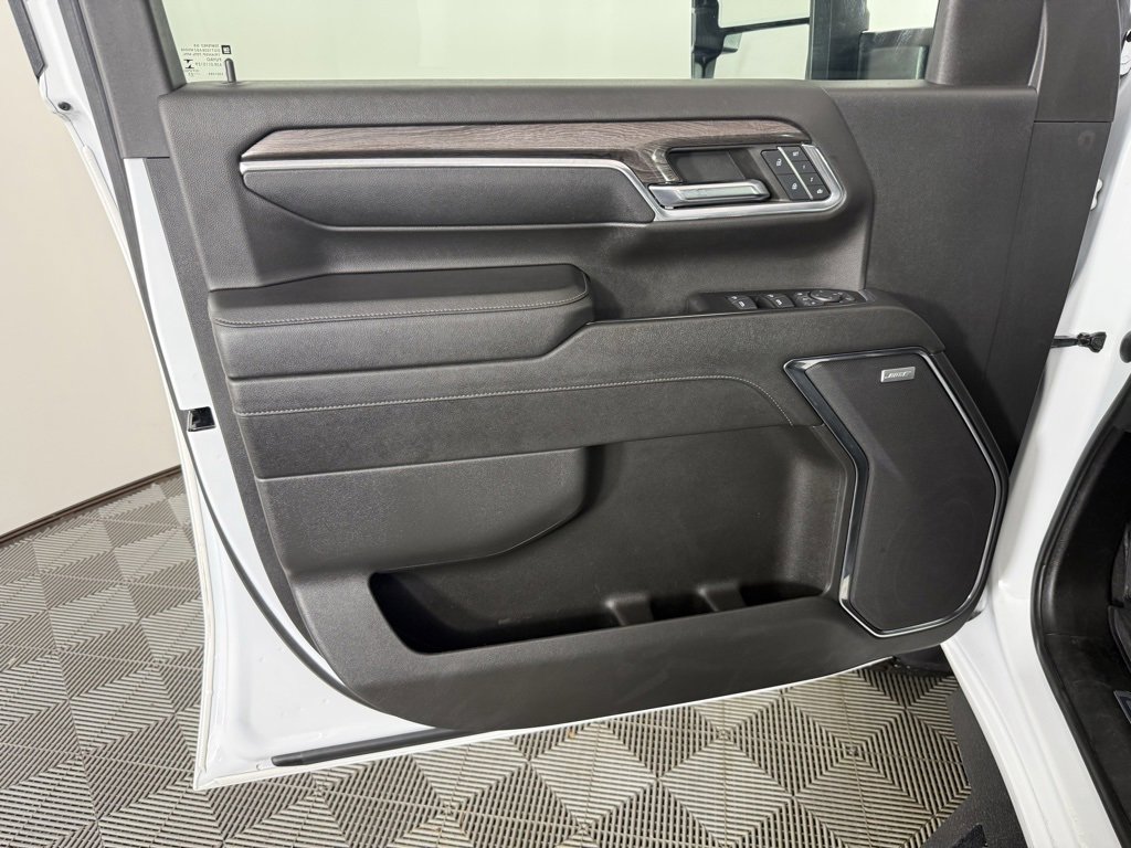 Used 2024 Chevrolet Silverado 2500 LTZ w/ LTZ Plus Package image 14