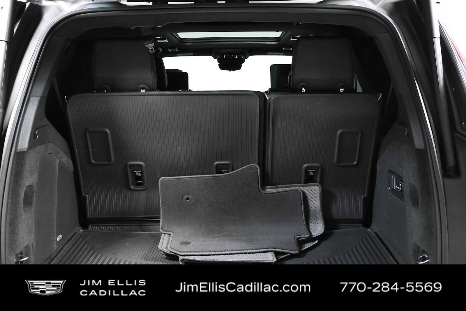 Certified 2026 Cadillac Escalade V w/ LPO, Onyx Lite Package AWD/4WD image 30
