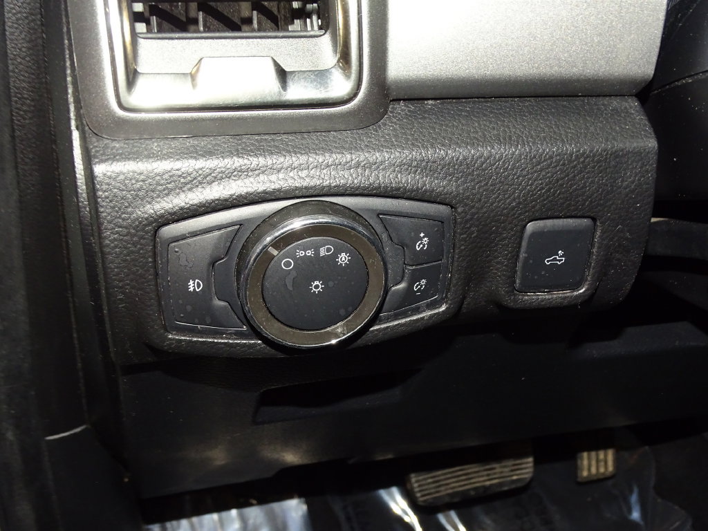 Used 2022 Ford Ranger XLT w/ Equipment Group 302A High AWD/4WD image 18