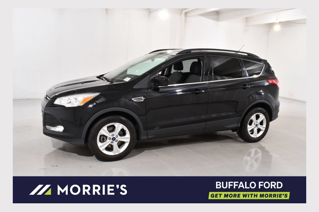 Used 2016 Ford Escape SE w/ Equipment Group 201A AWD/4WD image 1