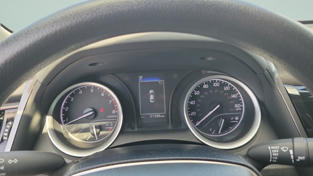 Used 2024 Toyota Camry LE FWD image 22