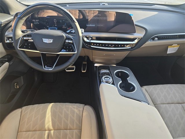 New 2025 Cadillac Lyriq Sport image 18