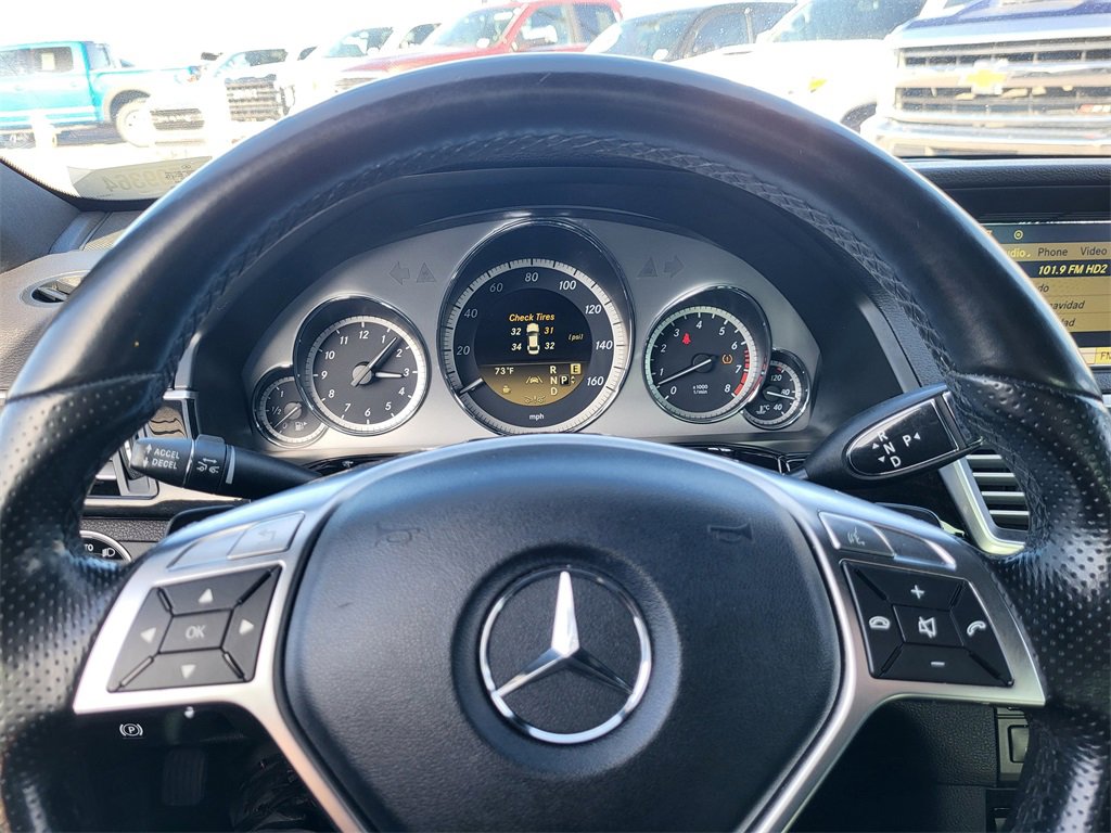 Used 2012 Mercedes-Benz E 550 4MATIC Sedan image 11