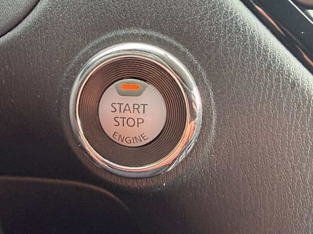 Used 2019 Nissan Pathfinder S AWD/4WD image 27