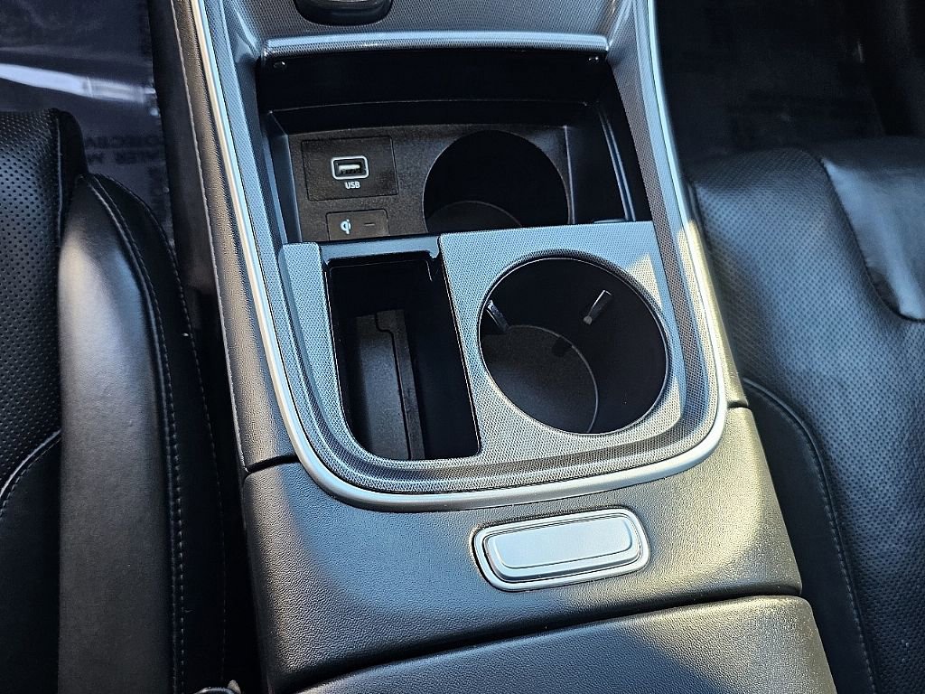 Used 2022 Hyundai Santa Fe Calligraphy image 30