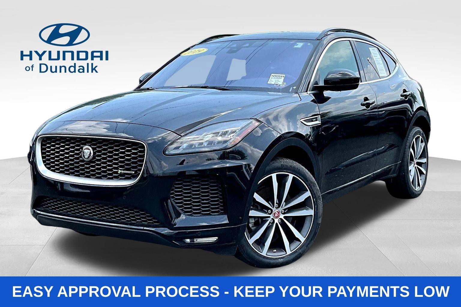 Used 2019 Jaguar E-PACE R-Dynamic SE AWD/4WD image 1