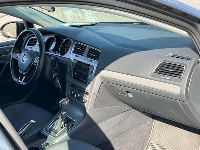 Used 2015 Volkswagen Golf TDI S FWD image 20