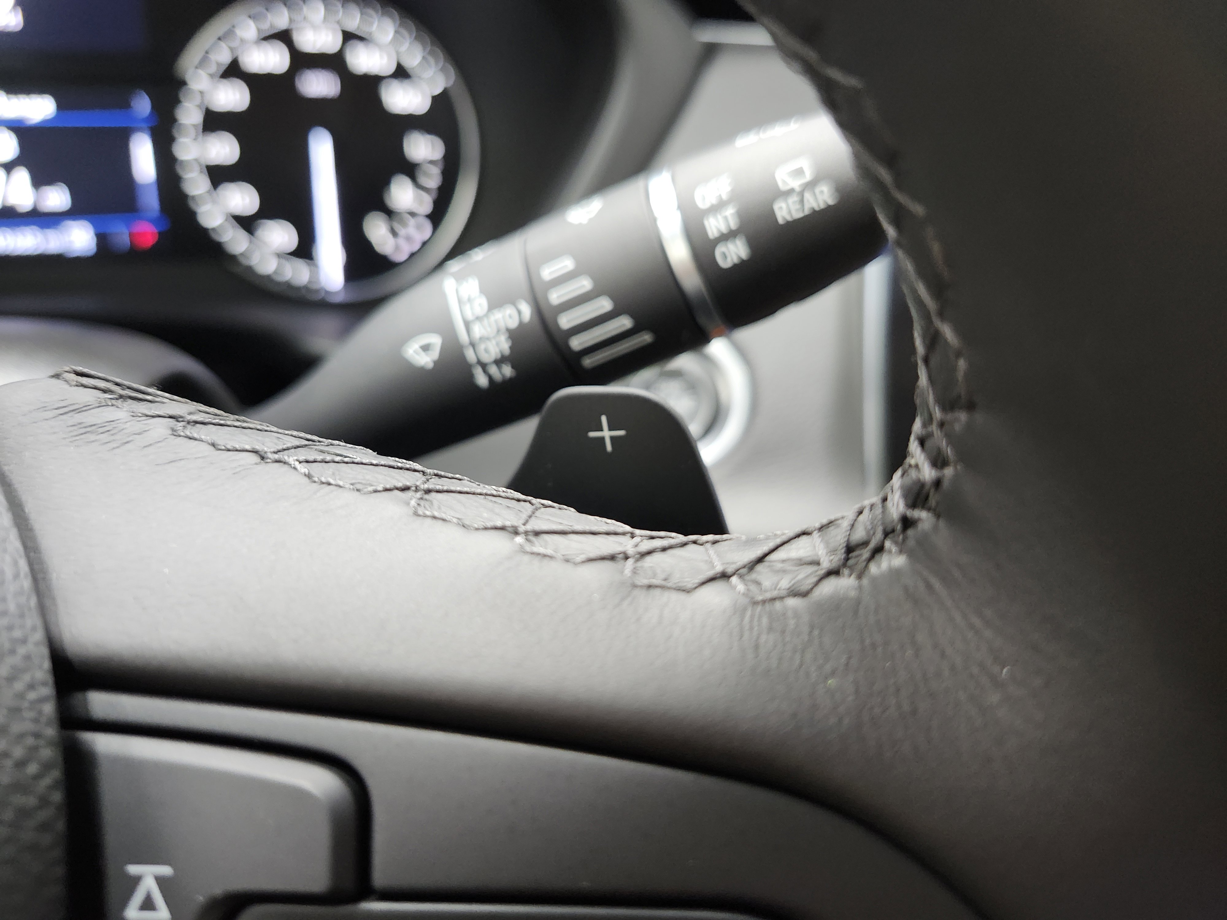 Used 2019 Cadillac XT4 Premium Luxury image 12