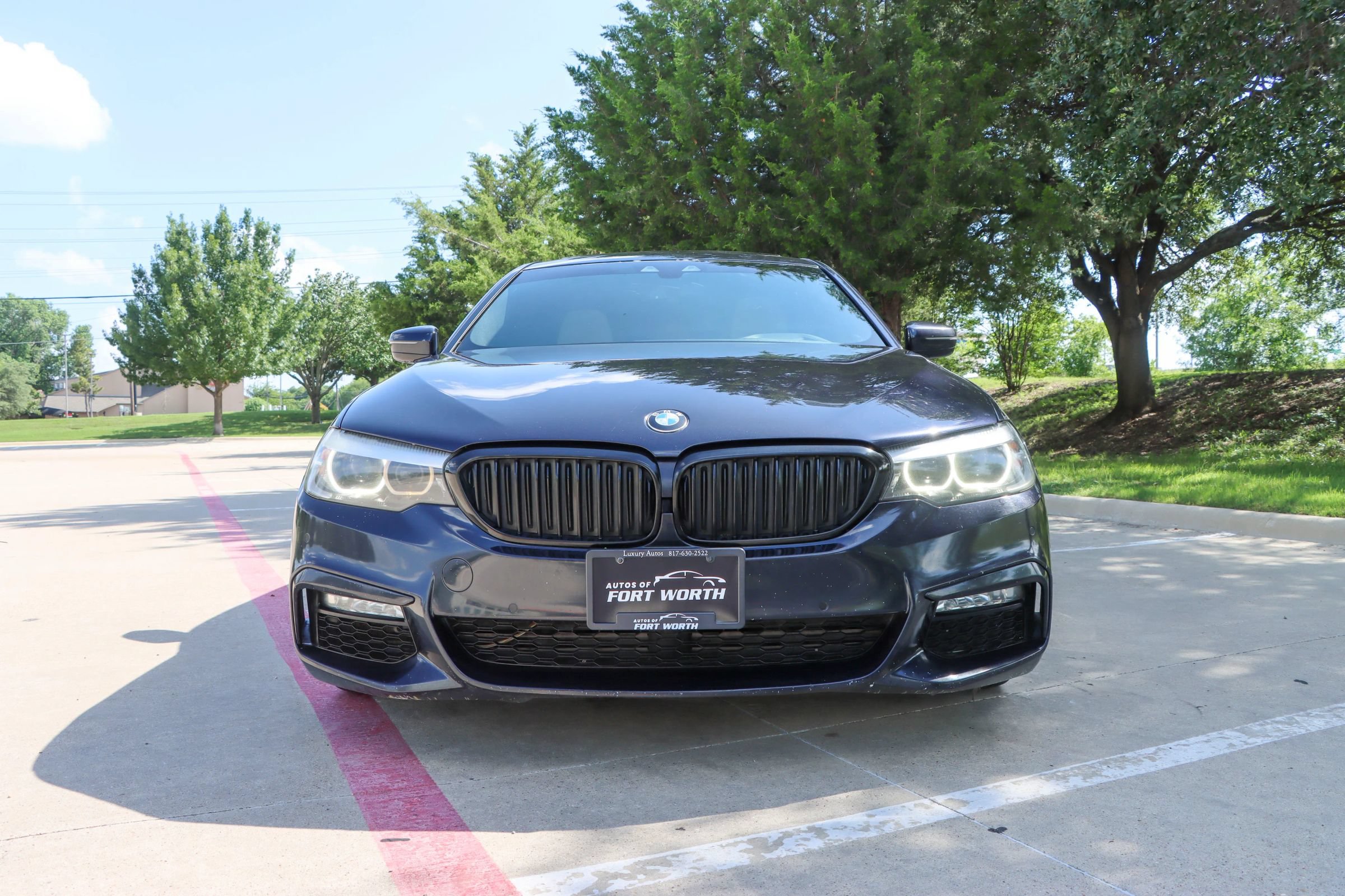 Used 2018 BMW 530i w/ M Sport Package RWD image 2