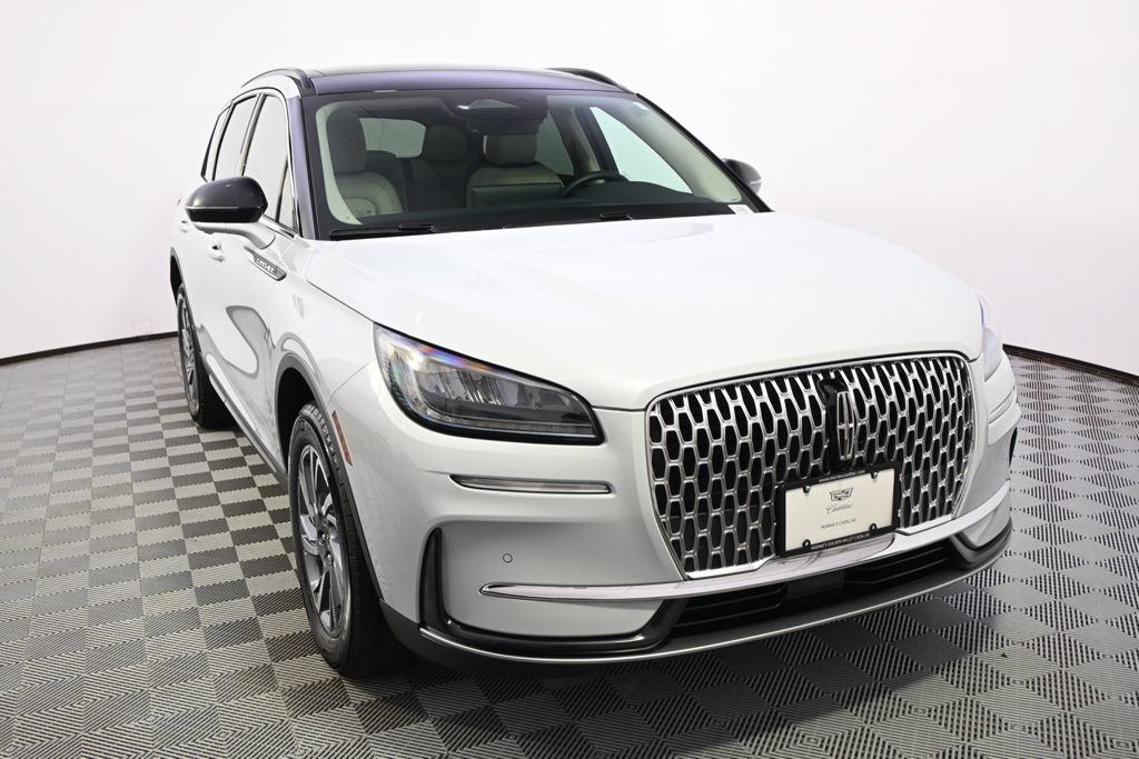 Used 2026 Lincoln Corsair Premiere AWD/4WD image 9