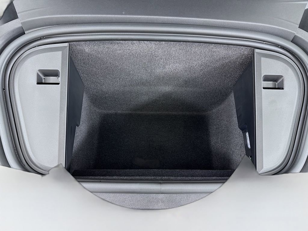 Certified 2023 Porsche Taycan RWD image 32
