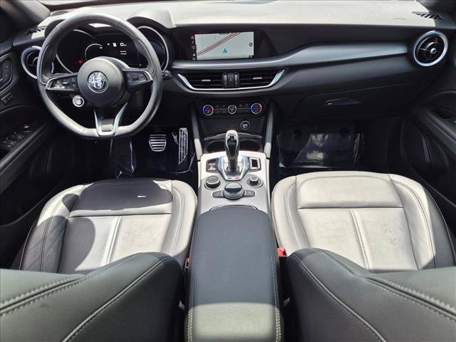 Used 2024 Alfa Romeo Stelvio Ti w/ Active Assist Plus Package AWD/4WD image 18