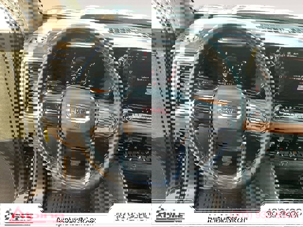 Used 2023 GMC Canyon AT4 image 12