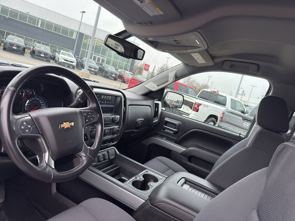 Used 2018 Chevrolet Silverado 1500 LT w/ All Star Edition image 26