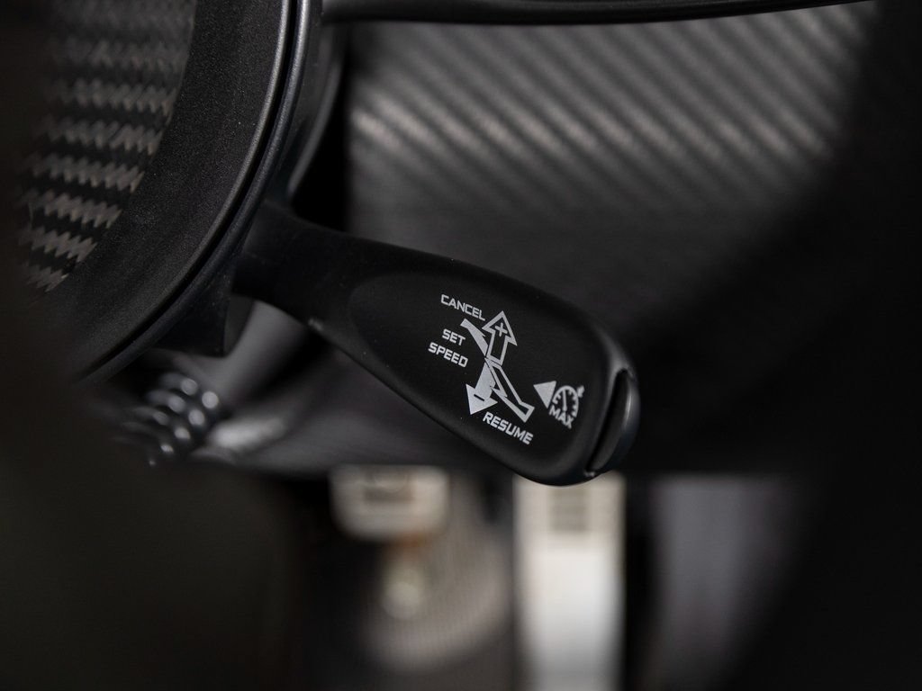 Used 2015 McLaren P1 RWD image 37