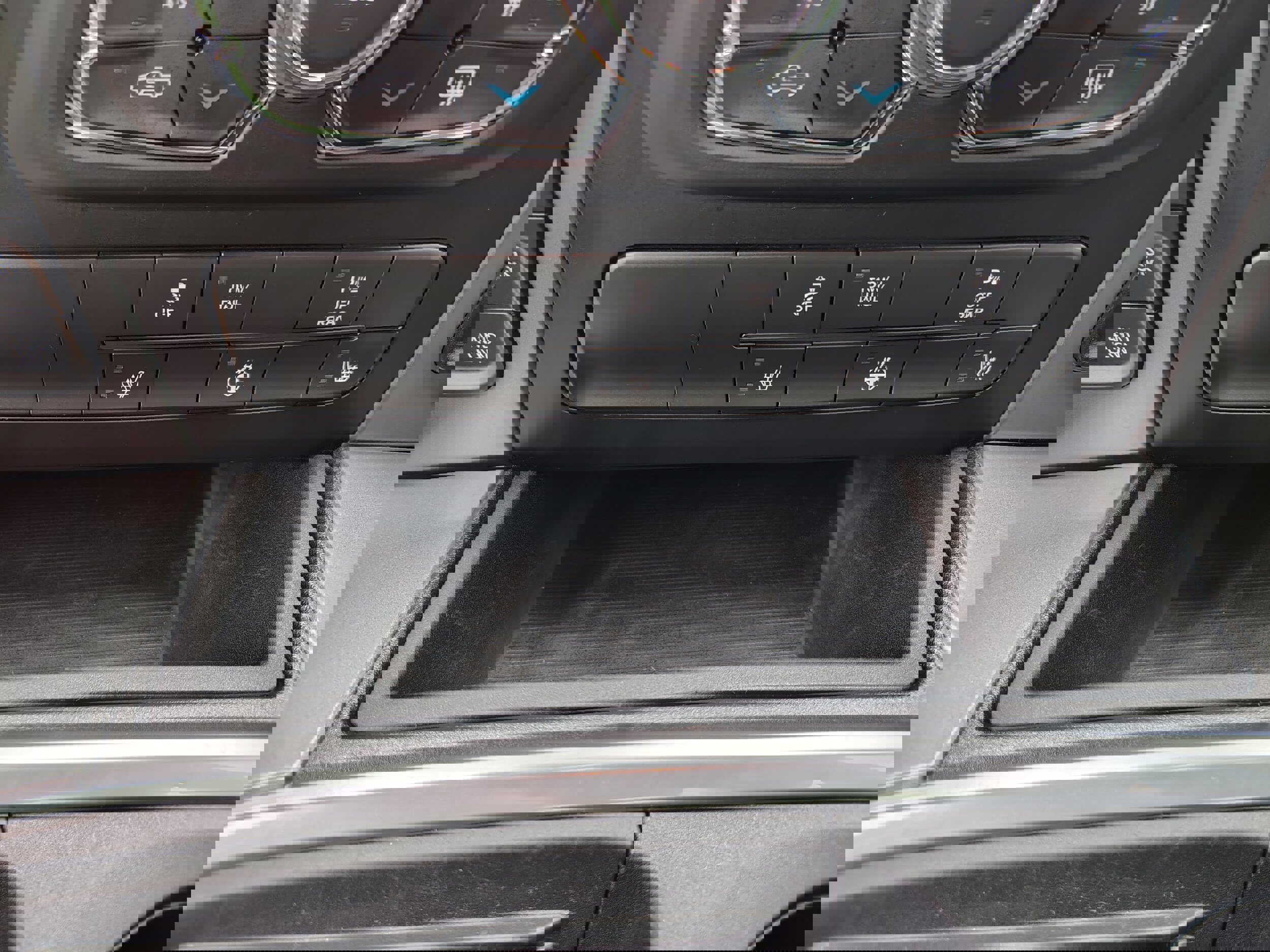 Certified 2021 RAM 1500 Classic Warlock w/ Luxury Group image 34