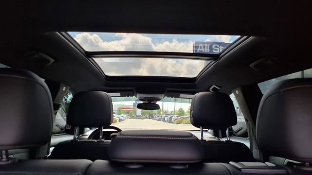 Used 2025 GMC Terrain Elevation w/ Elevation Premium Package image 24