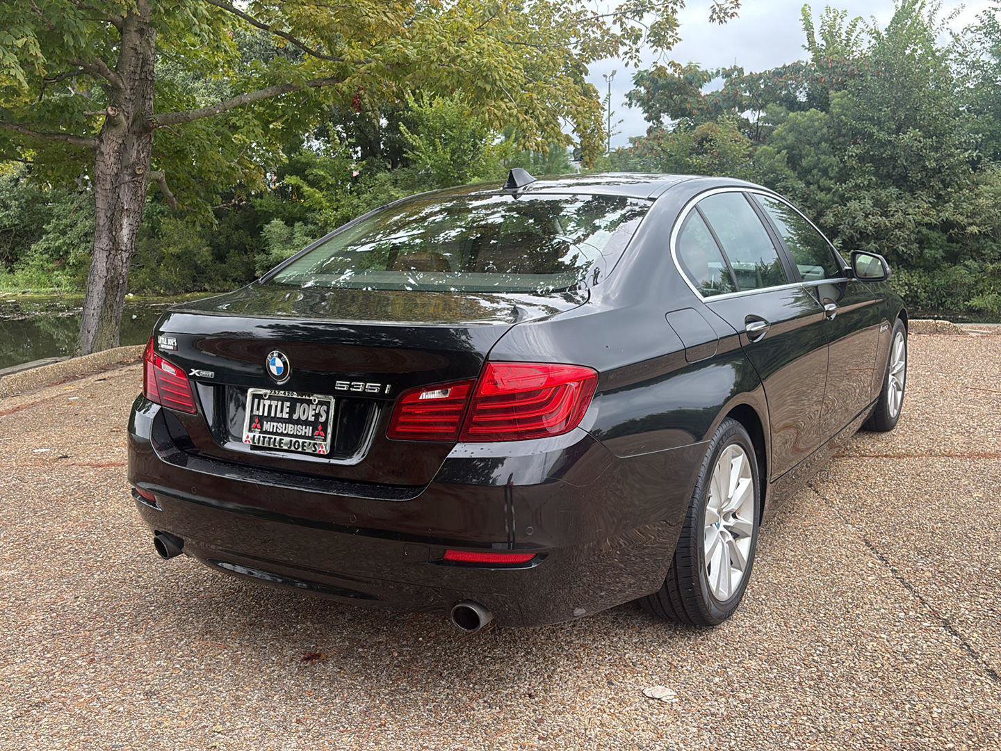 Used 2016 BMW 535i xDrive Sedan AWD/4WD image 4
