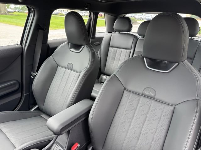 New 2026 MINI Cooper S FWD image 18