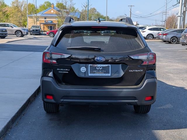 Used 2023 Subaru Outback Premium image 6