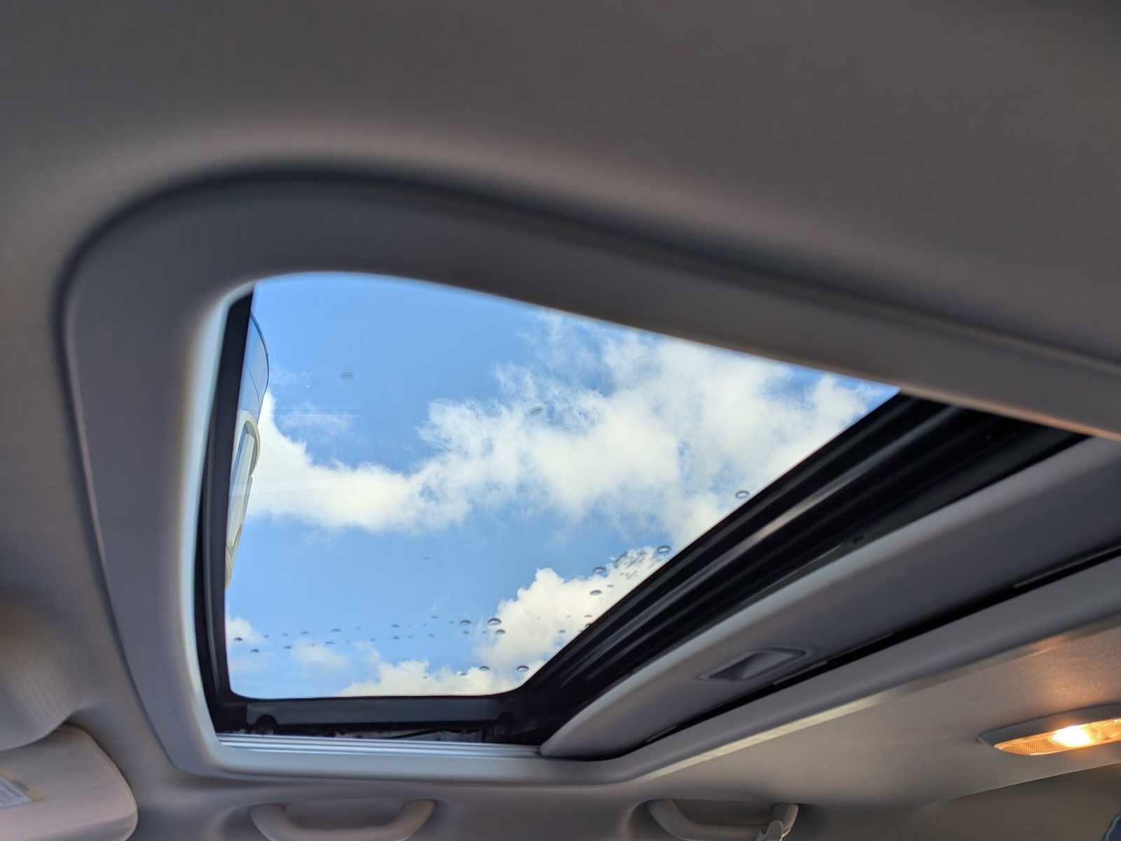 Used 2017 Jeep Compass High Altitude image 17