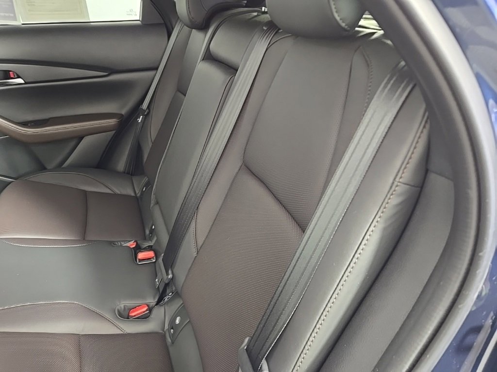 Used 2021 MAZDA CX-30 AWD 2.5 S w/ Premium Package image 13