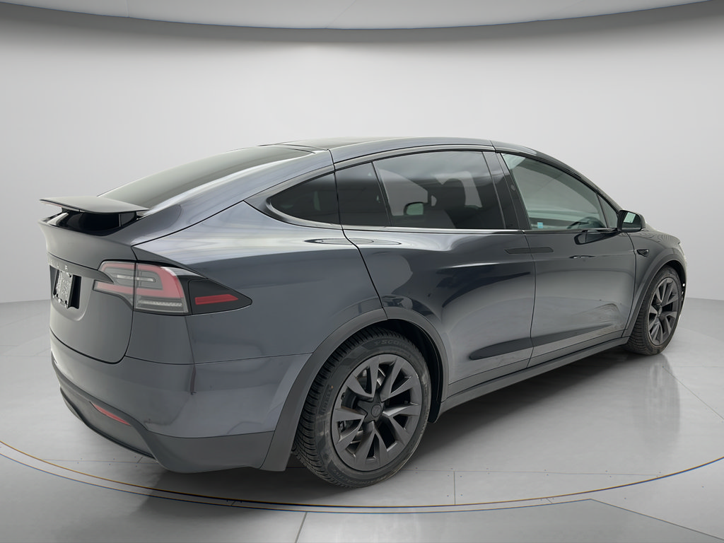 Used 2024 Tesla Model X AWD/4WD image 5