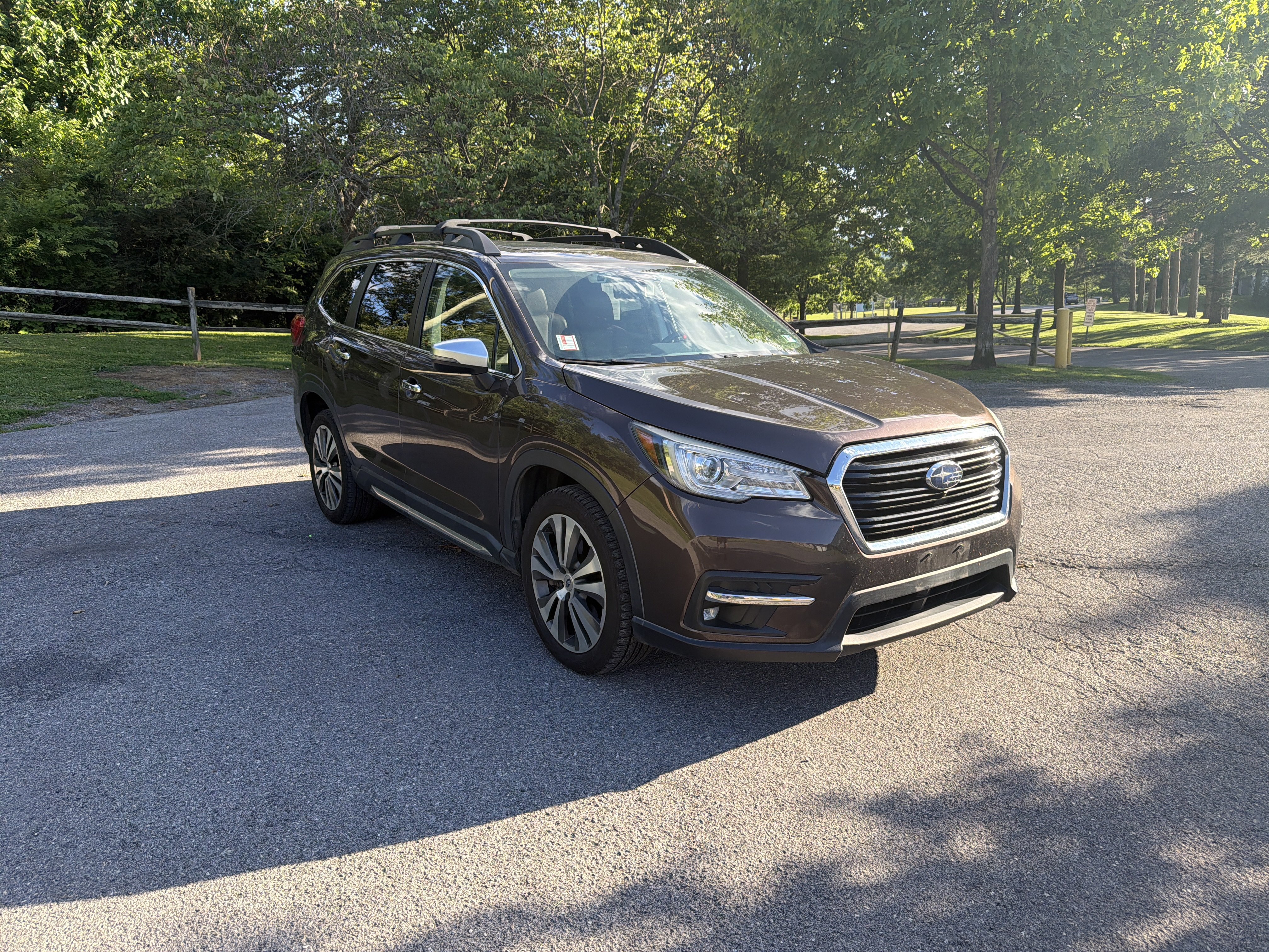 Used 2019 Subaru Ascent Touring AWD/4WD image 1