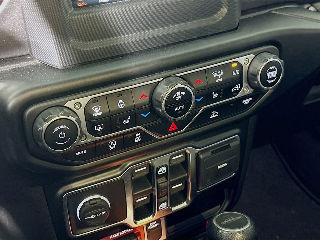Used 2021 Jeep Gladiator Mojave w/ LED Lighting Group AWD/4WD image 27