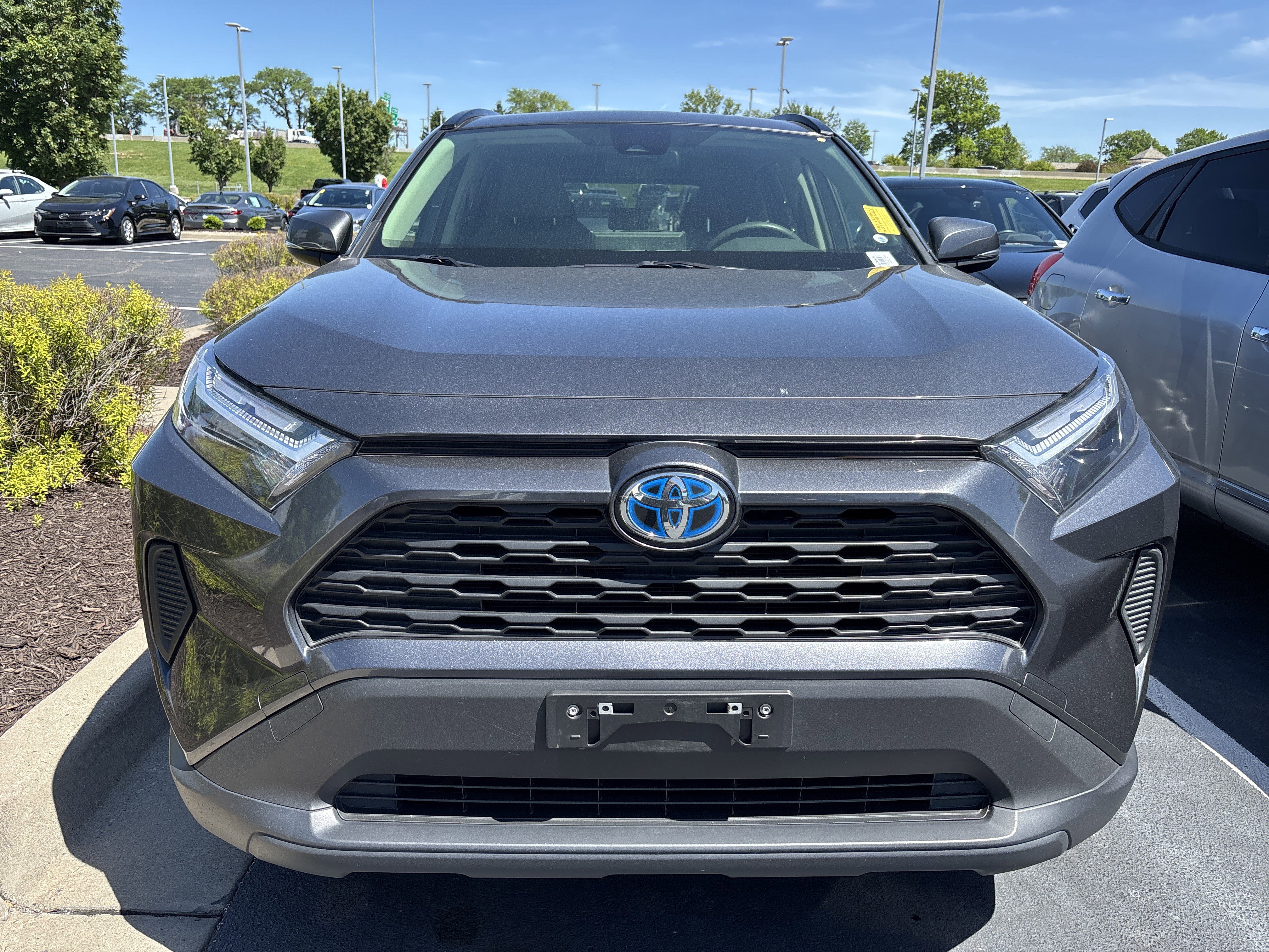 Used 2023 Toyota RAV4 XLE w/ Convenience Package AWD/4WD image 3