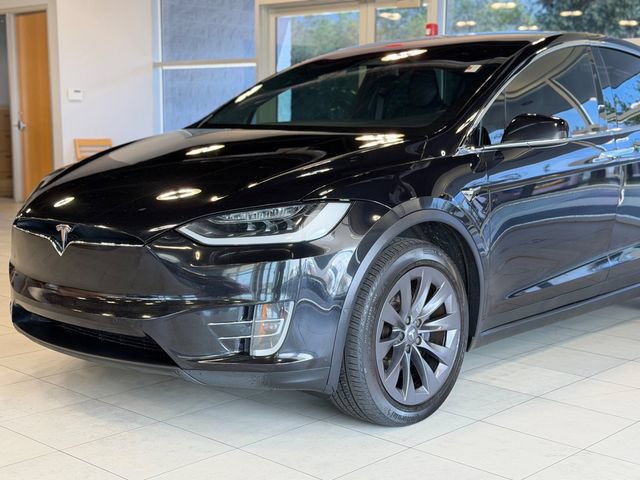 Used 2018 Tesla Model X 100D AWD/4WD image 4