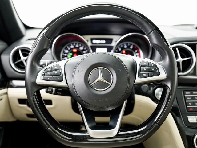 Used 2018 Mercedes-Benz SL 550 image 11