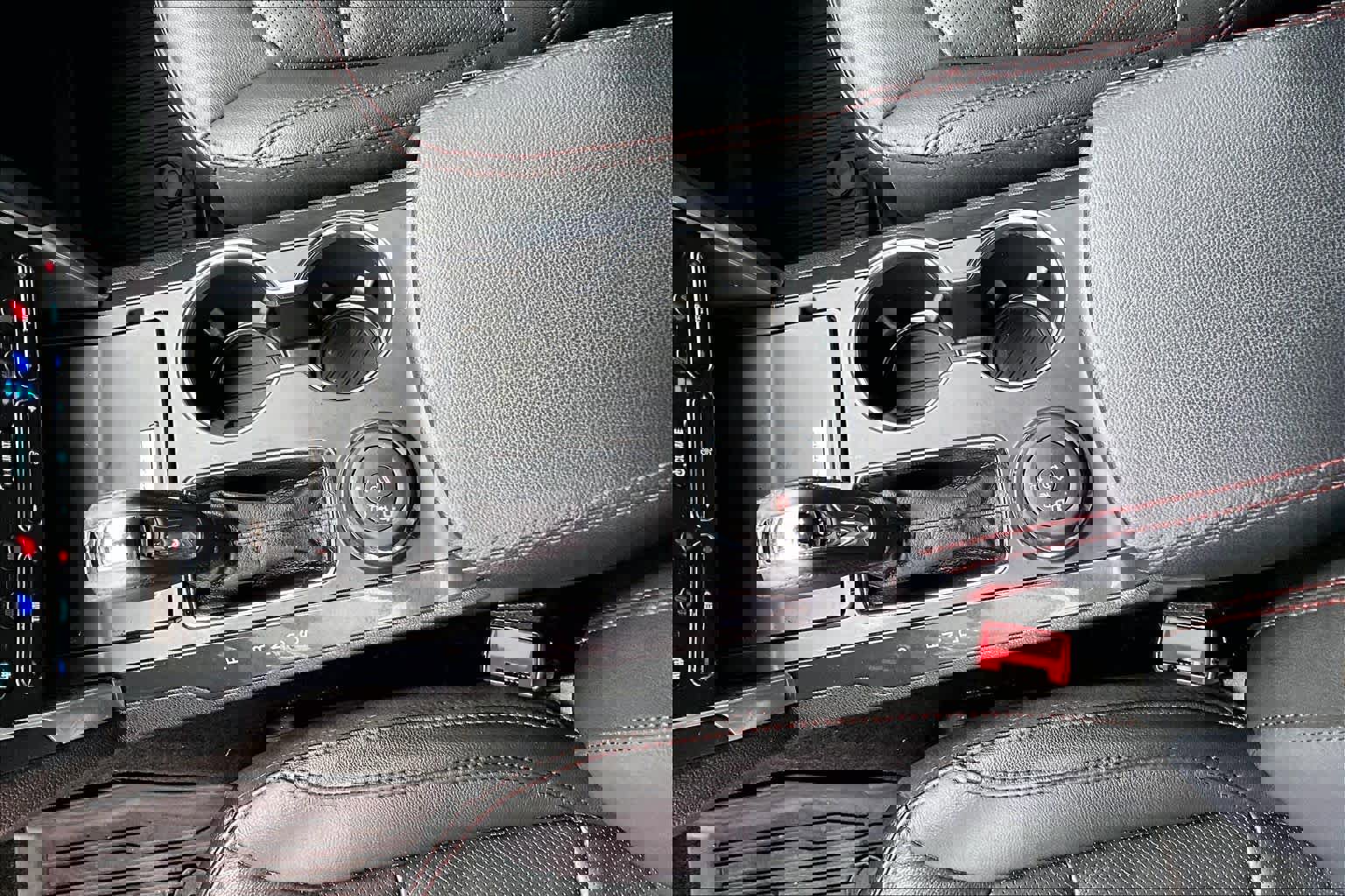 Used 2018 Ford Explorer Sport w/ Equipment Group 401A image 16