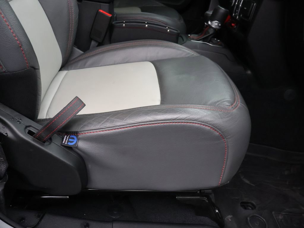 Used 2020 Jeep Wrangler Unlimited Rubicon image 10