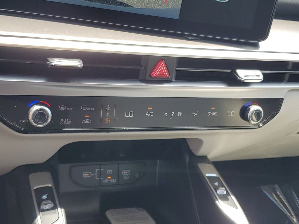 New 2026 Kia Sorento S AWD/4WD image 17