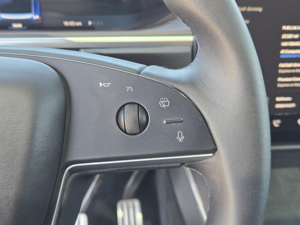Used 2023 Tesla Model X AWD/4WD image 17
